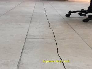 Expansion Joint Crack 4958 - FH